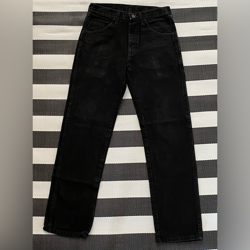 RUSTLER Men's Classic Regular Fit Black Jeans